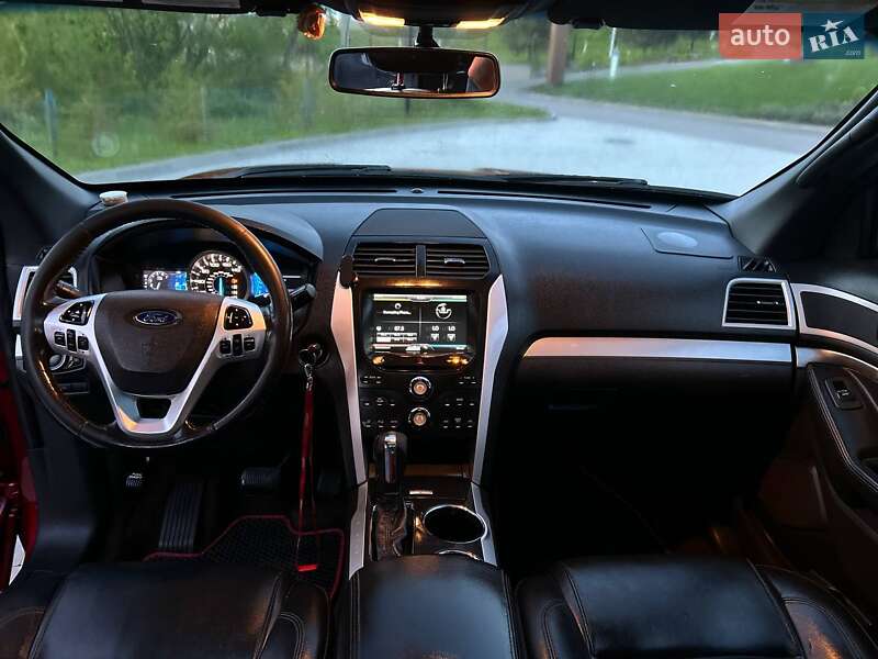 Внедорожник / Кроссовер Ford Explorer 2012 в Дрогобыче