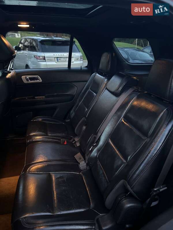 Внедорожник / Кроссовер Ford Explorer 2012 в Дрогобыче