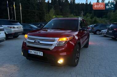 Позашляховик / Кросовер Ford Explorer 2012 в 