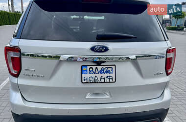 Внедорожник / Кроссовер Ford Explorer 2017 в 