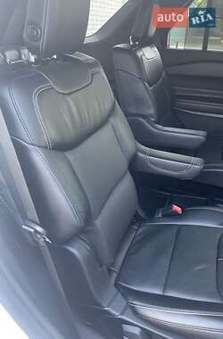Внедорожник / Кроссовер Ford Explorer 2019 в 