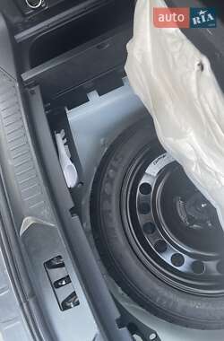 Внедорожник / Кроссовер Ford Explorer 2019 в 
