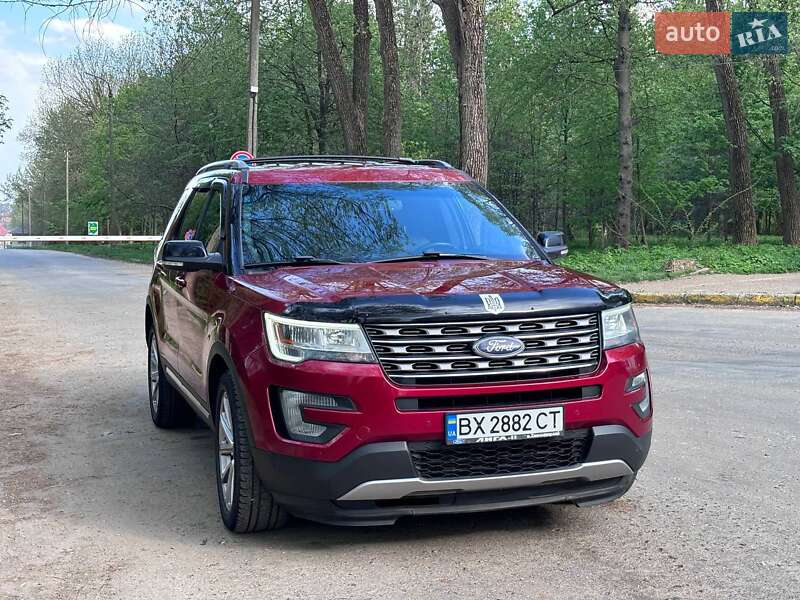Внедорожник / Кроссовер Ford Explorer 2016 в Хмельницком