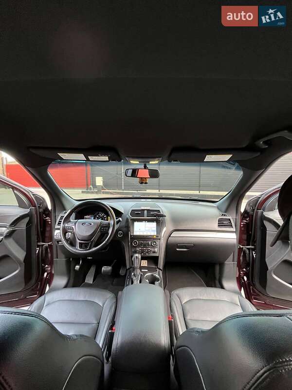 Позашляховик / Кросовер Ford Explorer 2018 в Одесі