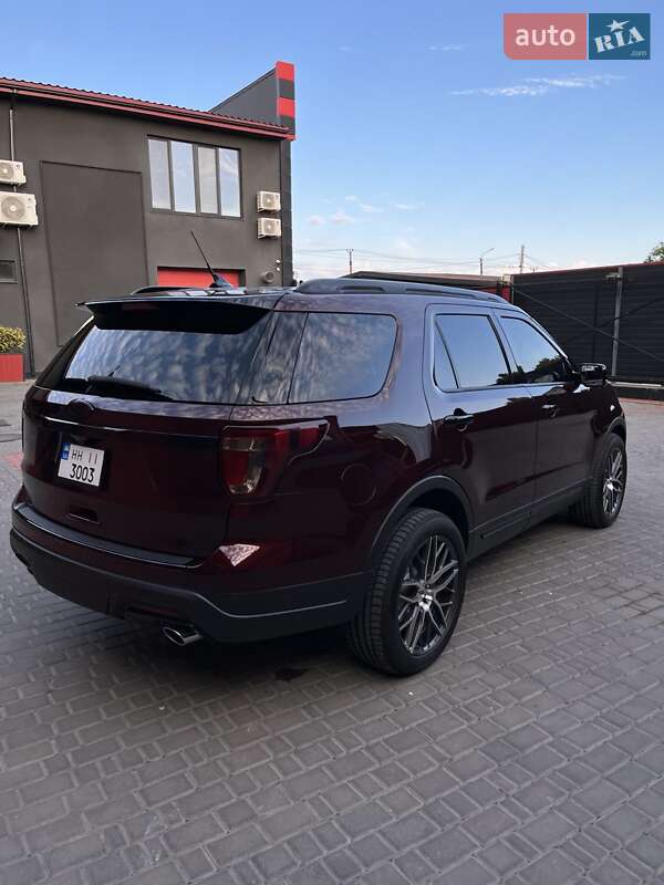 Позашляховик / Кросовер Ford Explorer 2018 в Одесі