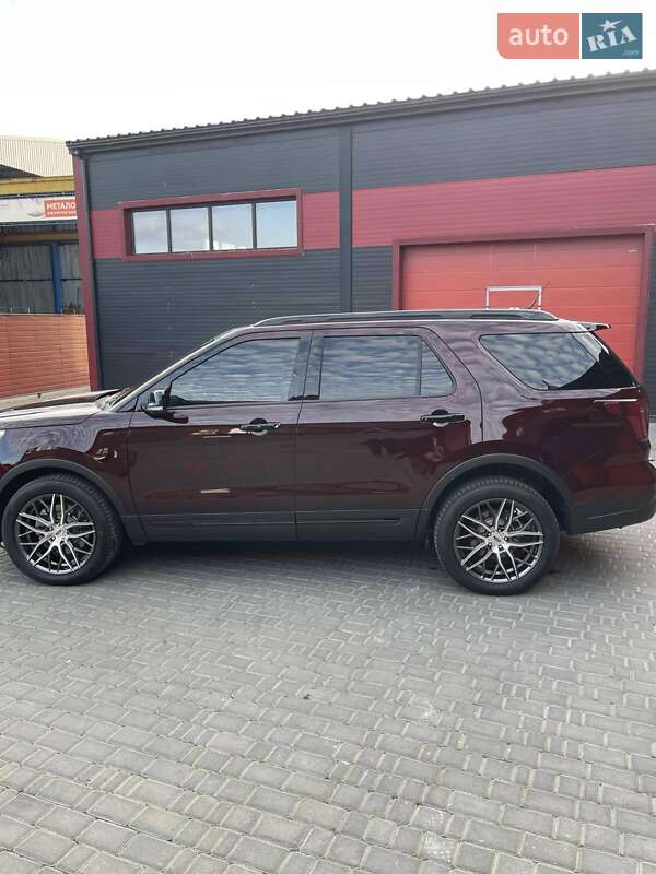 Позашляховик / Кросовер Ford Explorer 2018 в Одесі