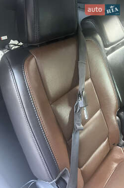 Внедорожник / Кроссовер Ford Explorer 2013 в 