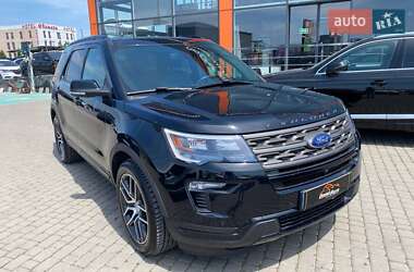 Позашляховик / Кросовер Ford Explorer 2018 в Львові