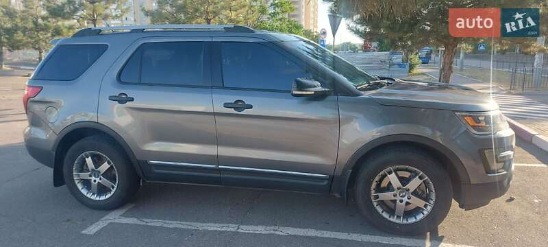 Позашляховик / Кросовер Ford Explorer 2014 в Миколаєві