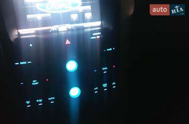 Внедорожник / Кроссовер Ford Explorer 2014 в Николаеве