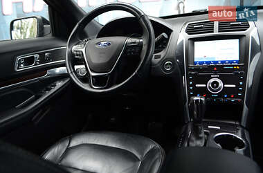 Внедорожник / Кроссовер Ford Explorer 2018 в 