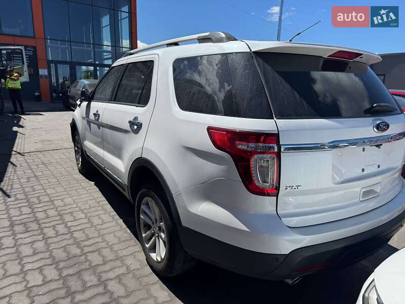 Позашляховик / Кросовер Ford Explorer 2013 в Львові фото 4 Позашляховик / Кросовер Ford Explorer 2013 в Львові