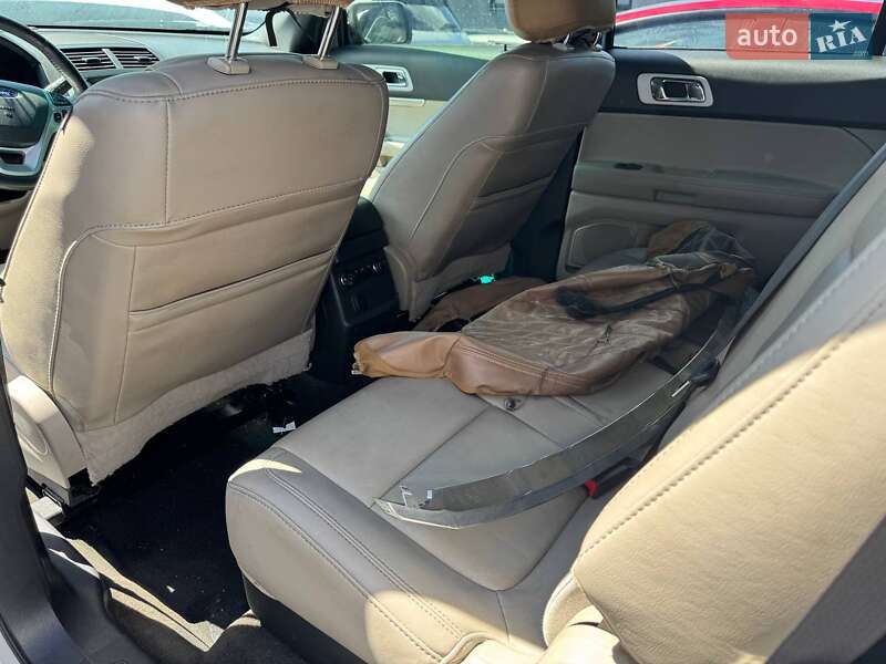 Позашляховик / Кросовер Ford Explorer 2013 в Львові фото 15 Позашляховик / Кросовер Ford Explorer 2013 в Львові