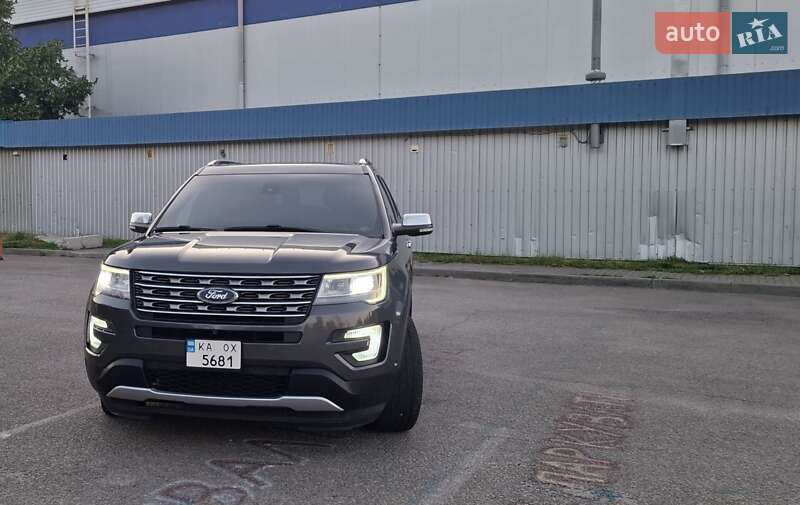 Ford Explorer 2016