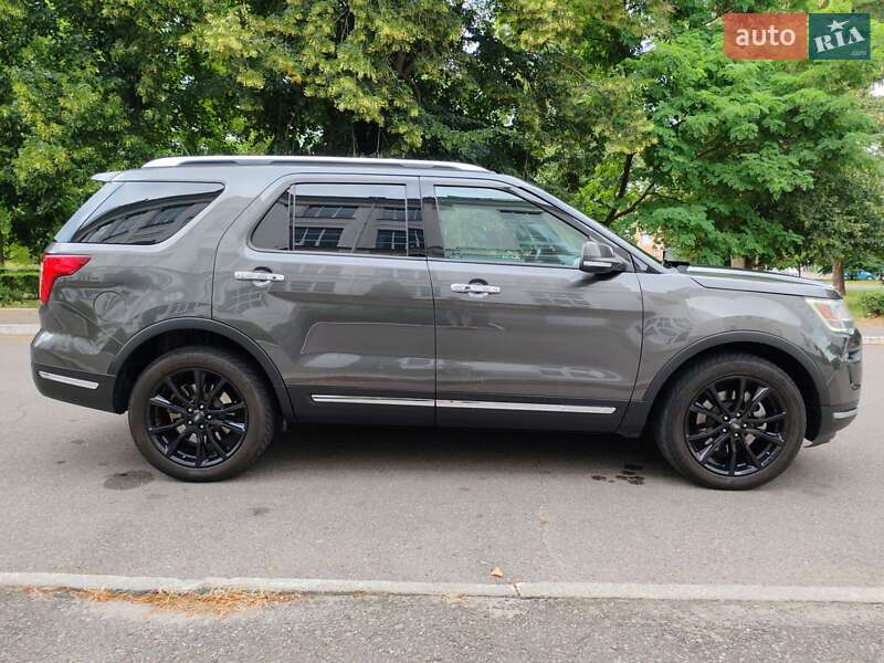 Внедорожник / Кроссовер Ford Explorer 2018 в Киеве