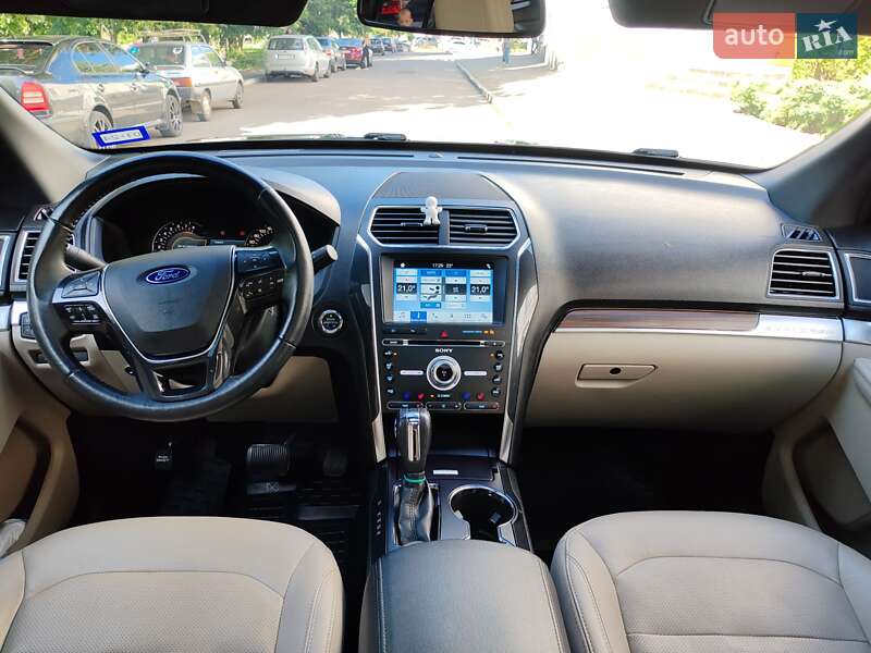Внедорожник / Кроссовер Ford Explorer 2018 в Киеве