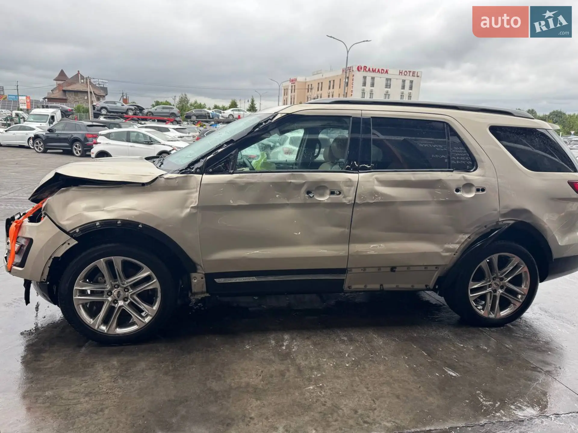 2017 Ford Explorer - мініатюра 5
