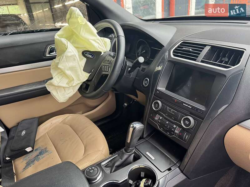 Позашляховик / Кросовер Ford Explorer 2017 в Львові фото 11 Позашляховик / Кросовер Ford Explorer 2017 в Львові
