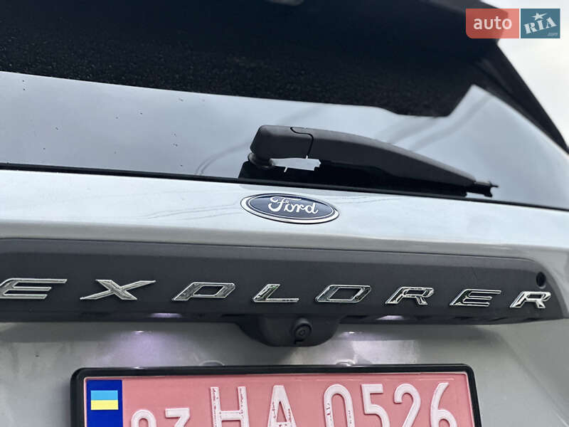 Внедорожник / Кроссовер Ford Explorer 2022 в Ровно