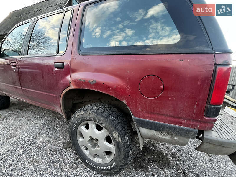 Внедорожник / Кроссовер Ford Explorer 1994 в Александрие