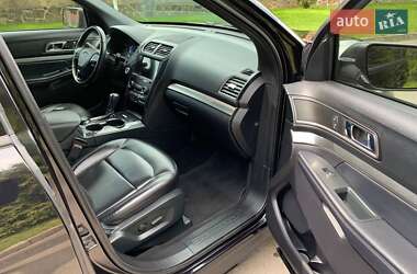 Внедорожник / Кроссовер Ford Explorer 2018 в 