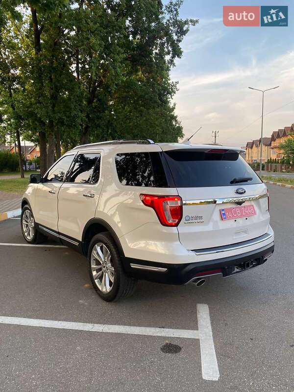 Внедорожник / Кроссовер Ford Explorer 2018 в Киеве