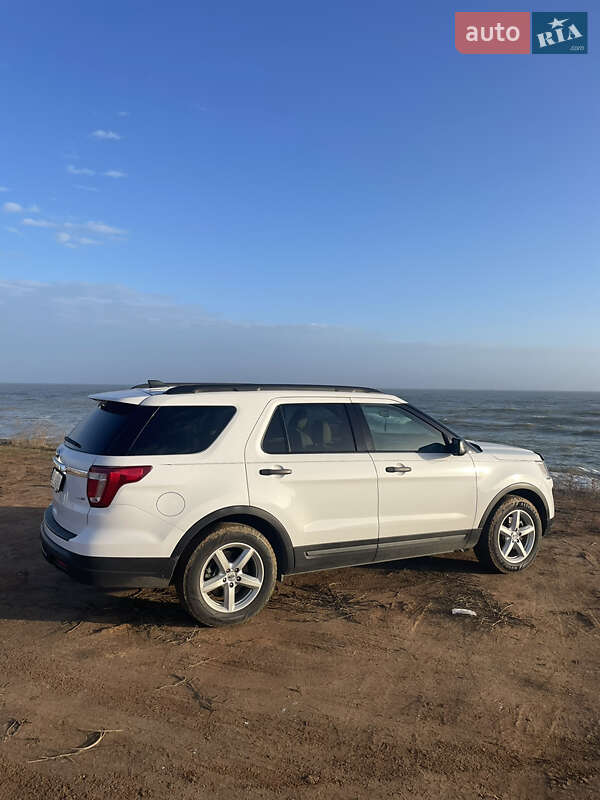 Внедорожник / Кроссовер Ford Explorer 2018 в Одессе
