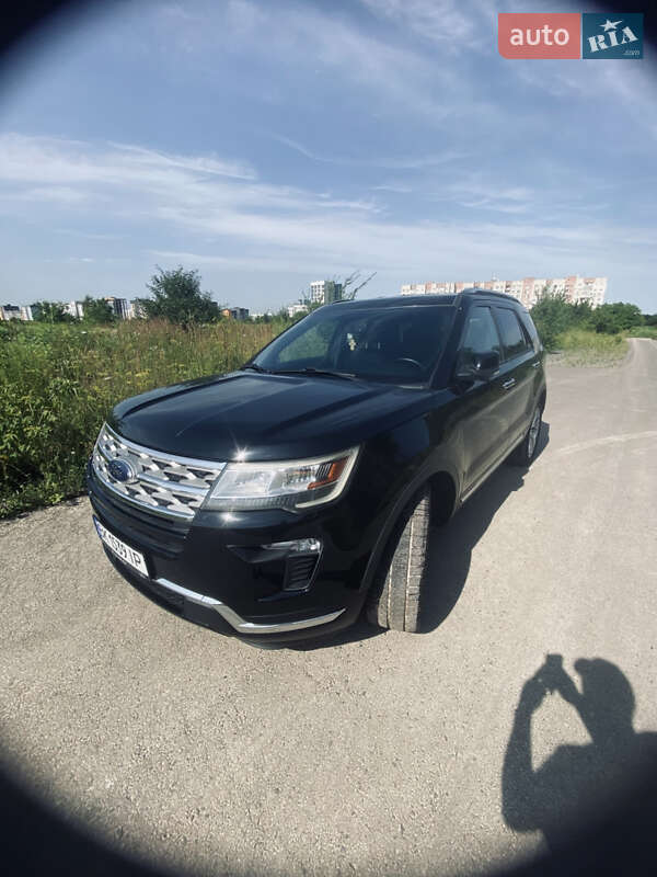 Внедорожник / Кроссовер Ford Explorer 2017 в Ровно