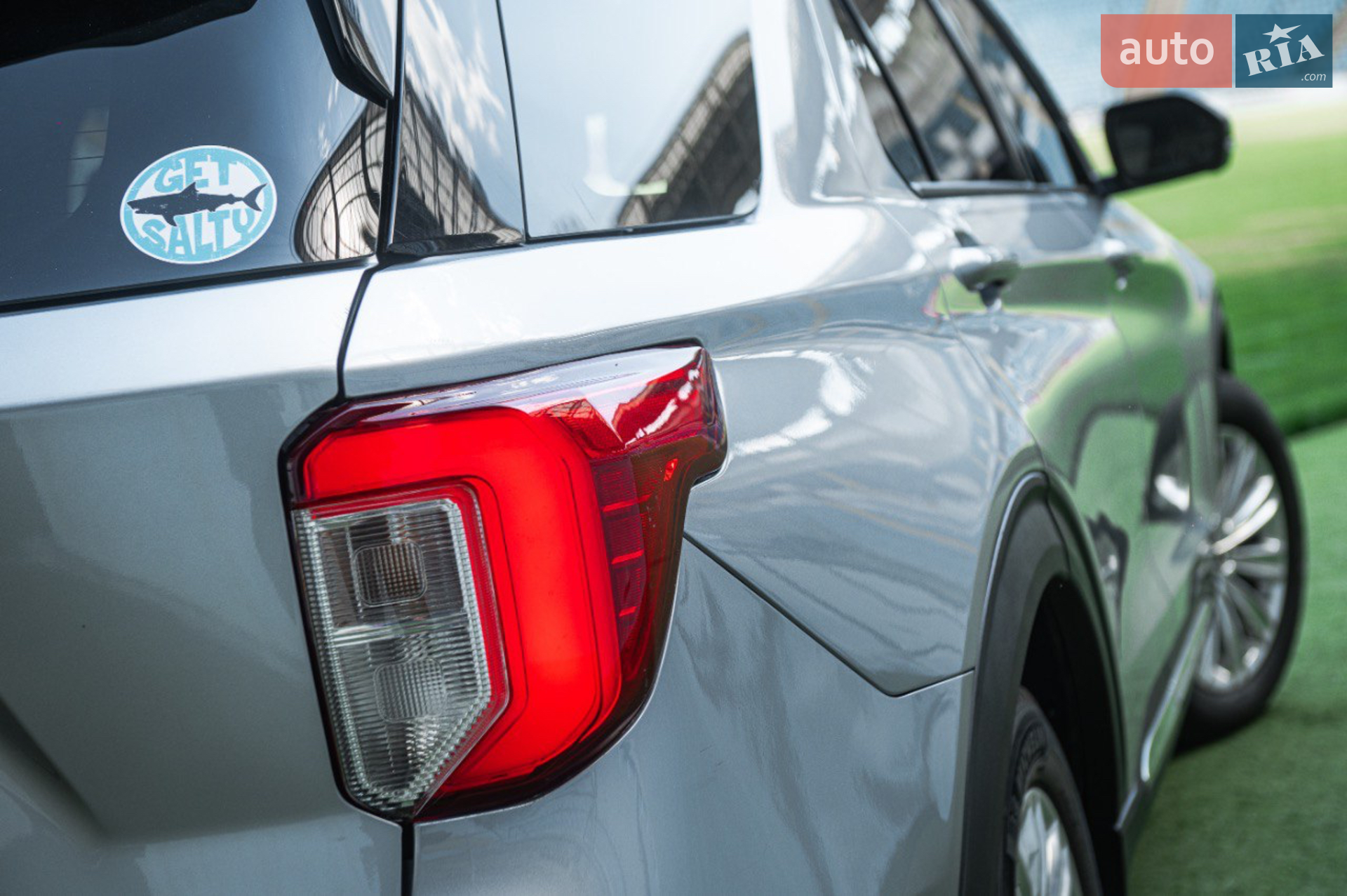 2021 Ford Explorer - мініатюра 18