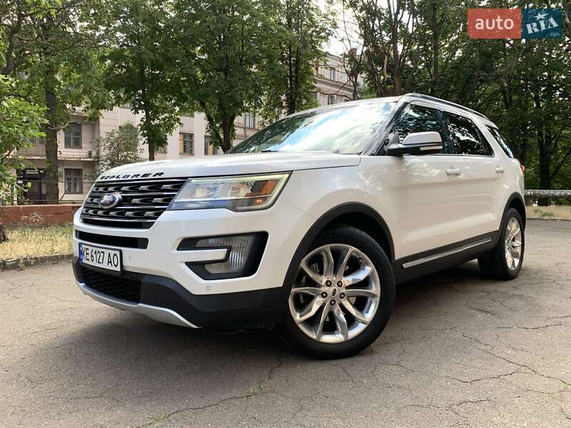 Внедорожник / Кроссовер Ford Explorer 2016 в 