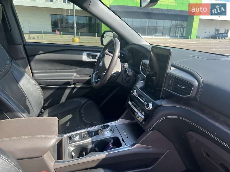 Внедорожник / Кроссовер Ford Explorer 2019 в Киеве