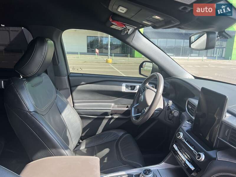 Внедорожник / Кроссовер Ford Explorer 2019 в Киеве