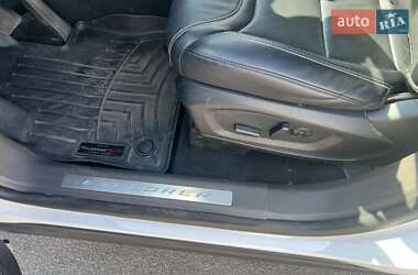 Внедорожник / Кроссовер Ford Explorer 2019 в 