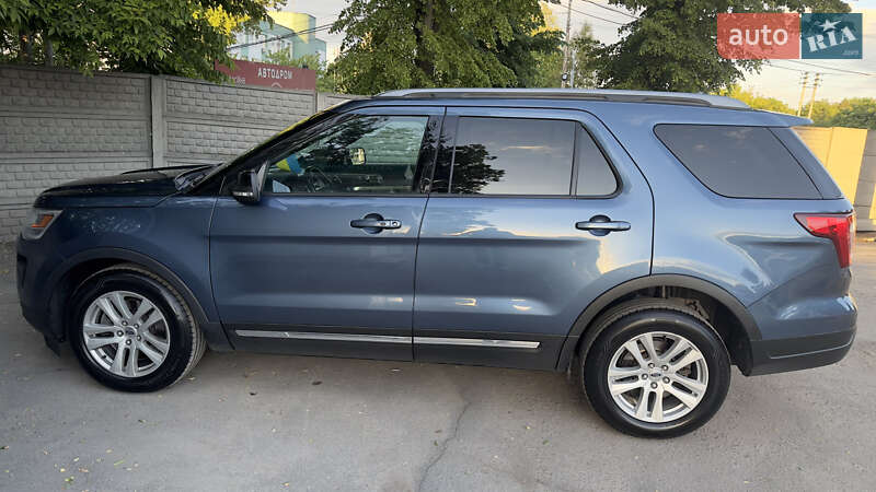 Внедорожник / Кроссовер Ford Explorer 2018 в Виннице