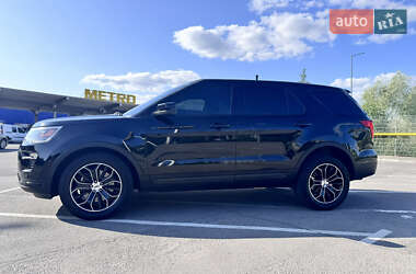 Позашляховик / Кросовер Ford Explorer 2017 в Івано-Франківську