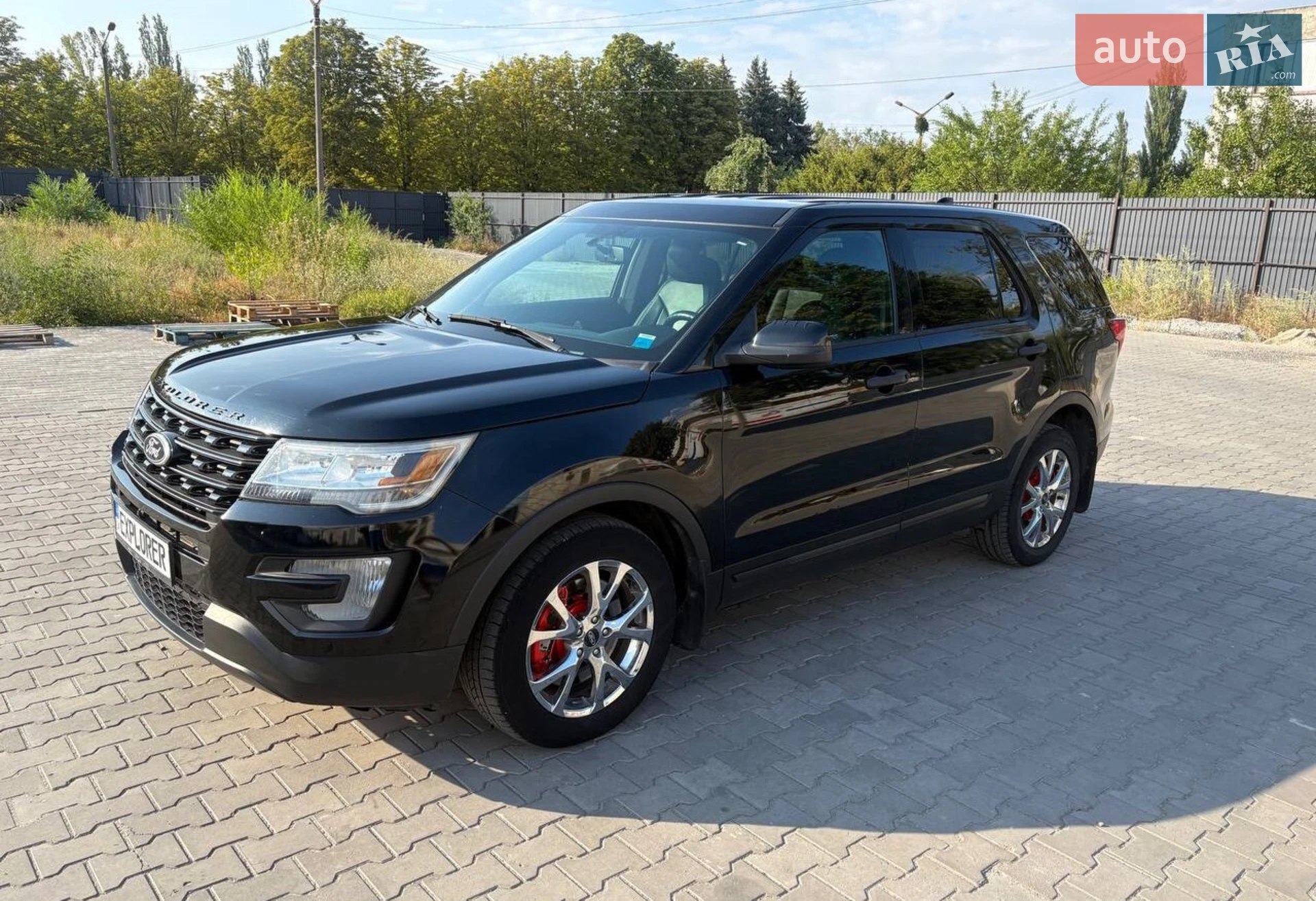 2017 Ford Explorer - мініатюра 4
