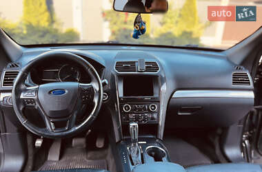 Внедорожник / Кроссовер Ford Explorer 2016 в Киеве