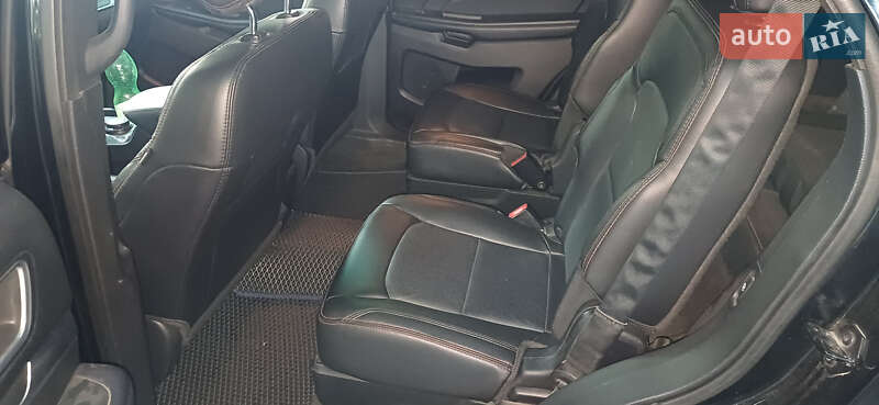 Внедорожник / Кроссовер Ford Explorer 2017 в Днепре