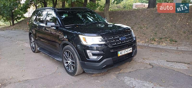 Позашляховик / Кросовер Ford Explorer 2017 в Дніпрі