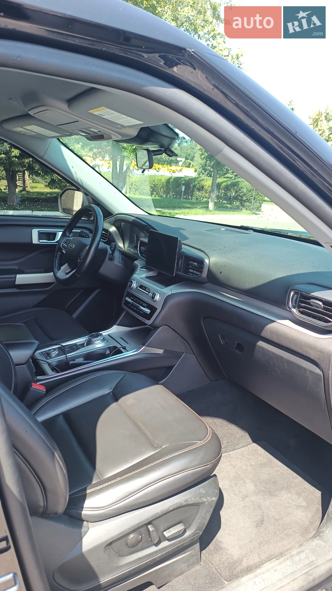 2021 Ford Explorer - мініатюра 23