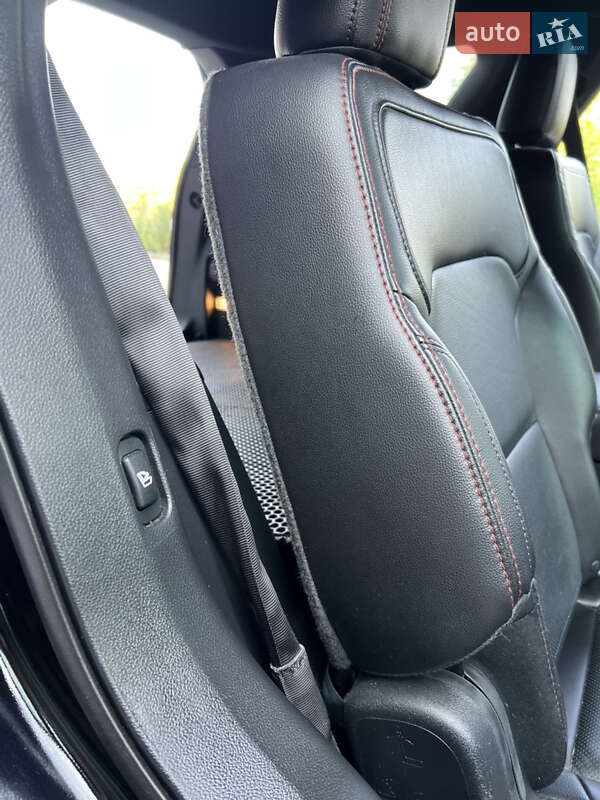 Позашляховик / Кросовер Ford Explorer 2016 в Івано-Франківську