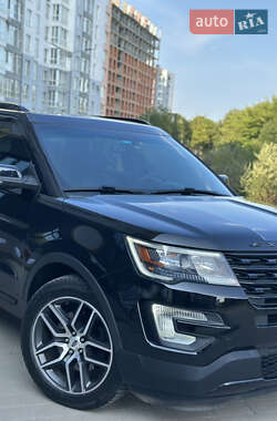 Внедорожник / Кроссовер Ford Explorer 2016 в Ивано-Франковске
