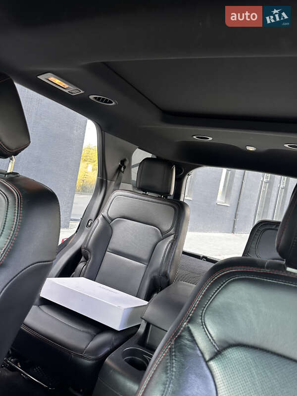 Позашляховик / Кросовер Ford Explorer 2016 в Івано-Франківську