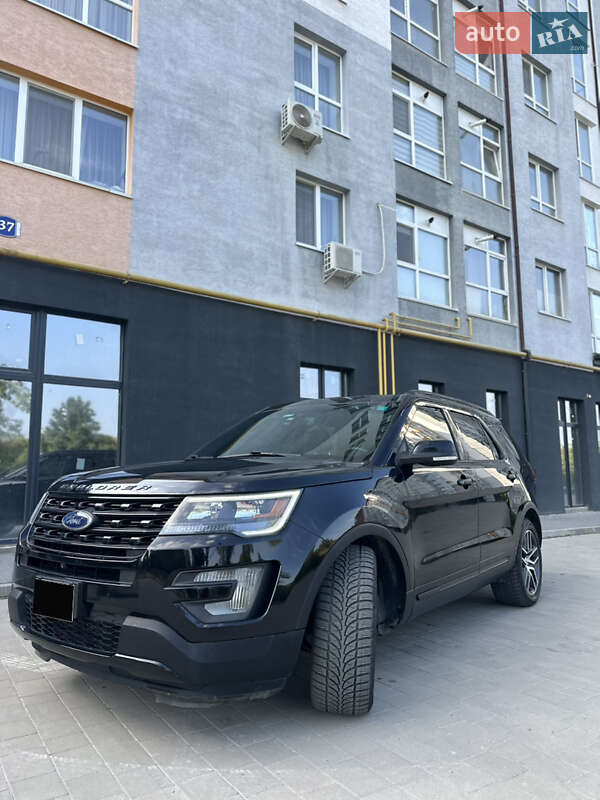 Позашляховик / Кросовер Ford Explorer 2016 в Івано-Франківську