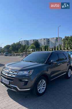 Внедорожник / Кроссовер Ford Explorer 2018 в Львове