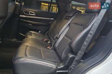 Внедорожник / Кроссовер Ford Explorer 2019 в 