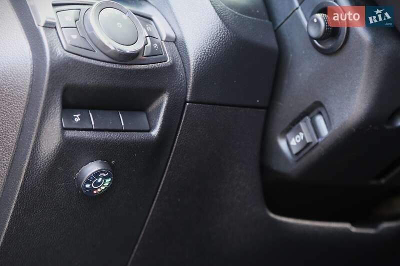 Позашляховик / Кросовер Ford Explorer 2017 в Києві фото 27 Позашляховик / Кросовер Ford Explorer 2017 в Києві