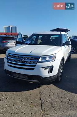 Внедорожник / Кроссовер Ford Explorer 2016 в Киеве