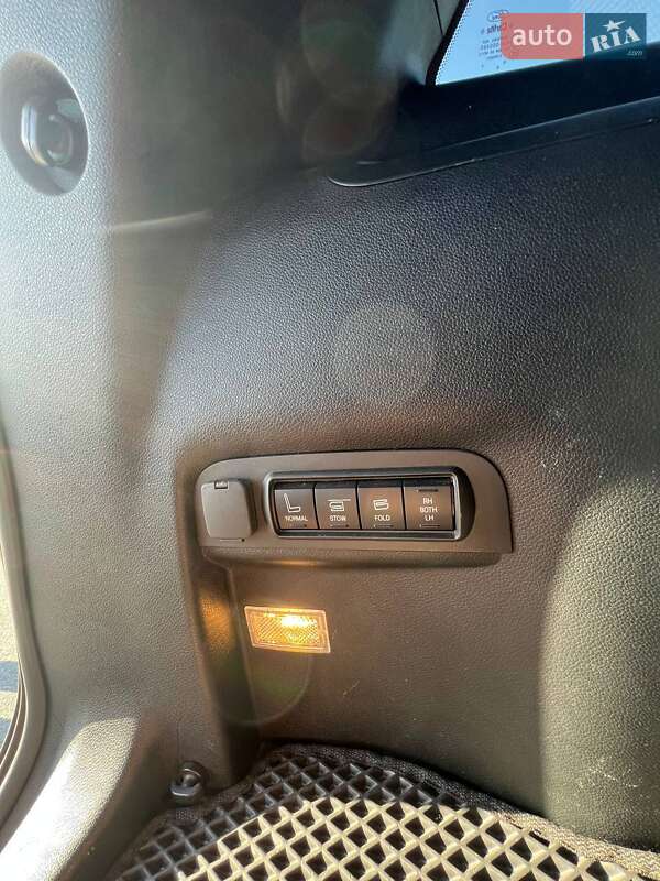 Позашляховик / Кросовер Ford Explorer 2018 в Кам'янець-Подільському