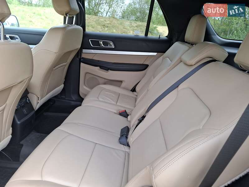 Внедорожник / Кроссовер Ford Explorer 2017 в Ивано-Франковске фото 21 Внедорожник / Кроссовер Ford Explorer 2017 в Ивано-Франковске